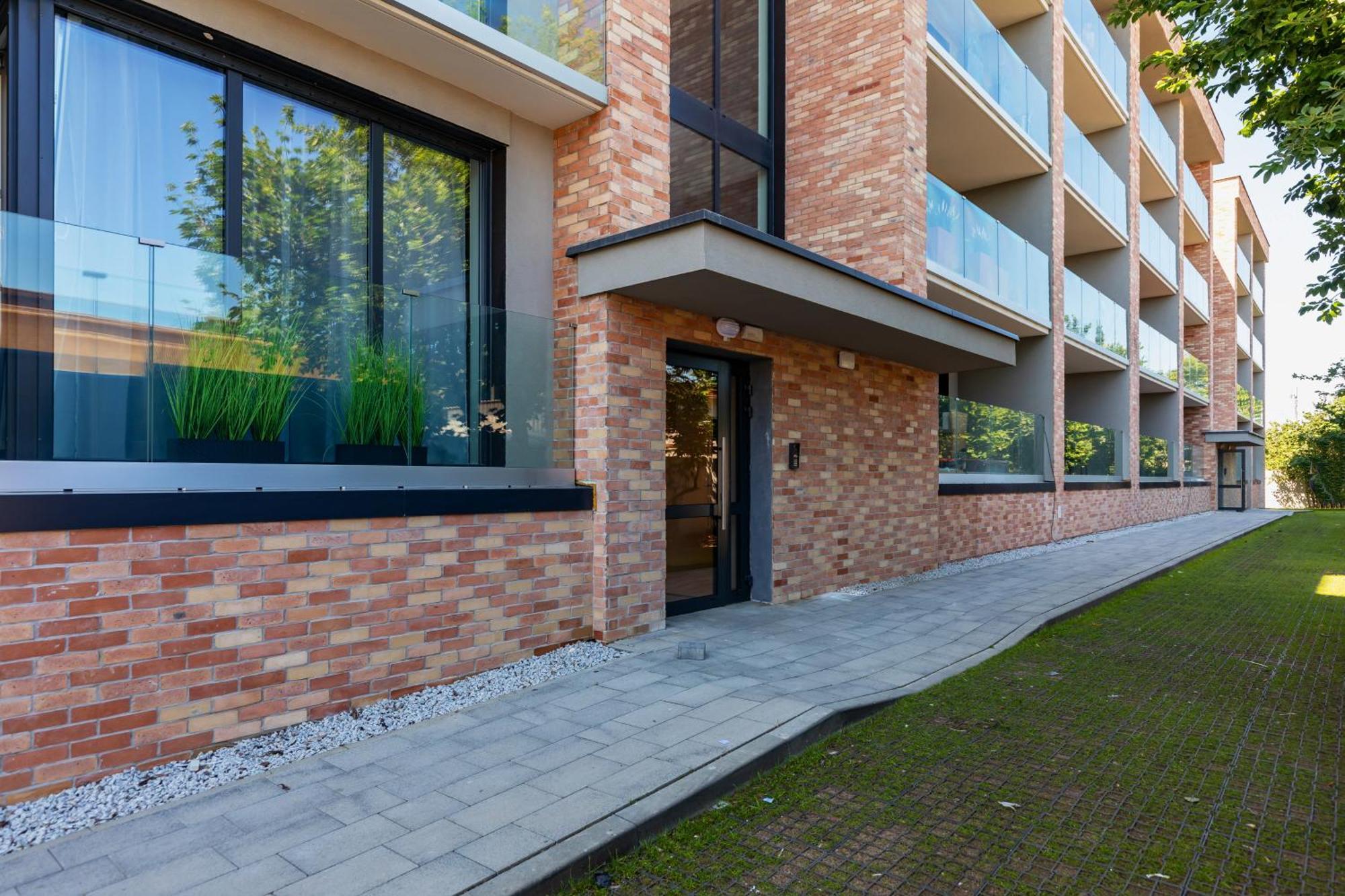 Apartamenty Perlowa Przystan By Noclegi Renters Kołobrzeg Exterior foto